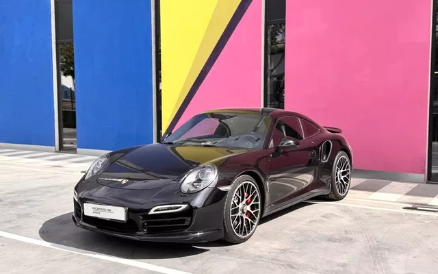 PORSCHE 911 911 Turbo Coupé PDK