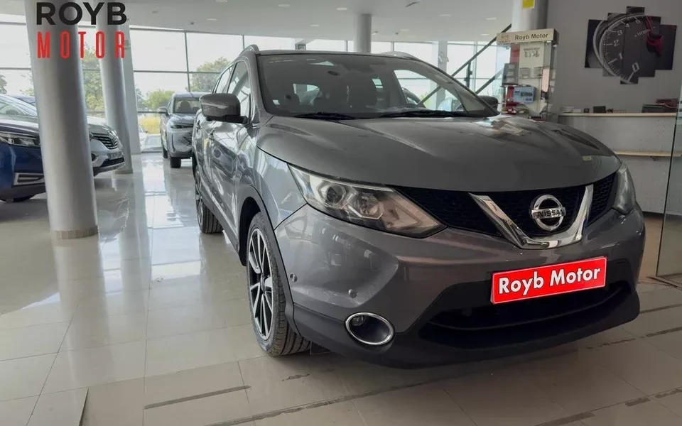 NISSAN Qashqai Qashqai 1.6dCi Tekna Premium 4x2 XTronic