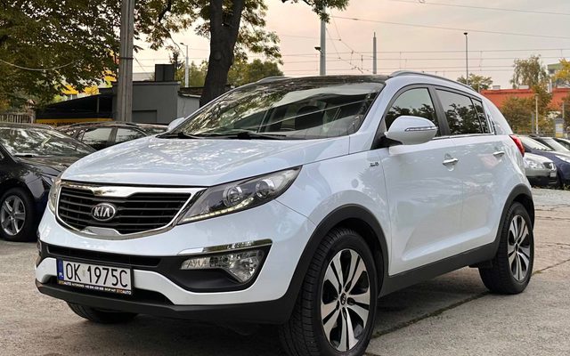 KIA SPORTAGE SUV 4×4