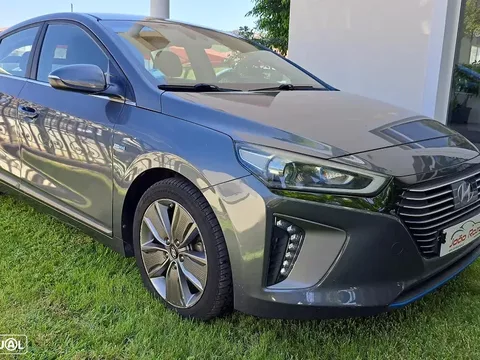Hyundai Ioniq 1.6 GDI HEV Hybrid Tech