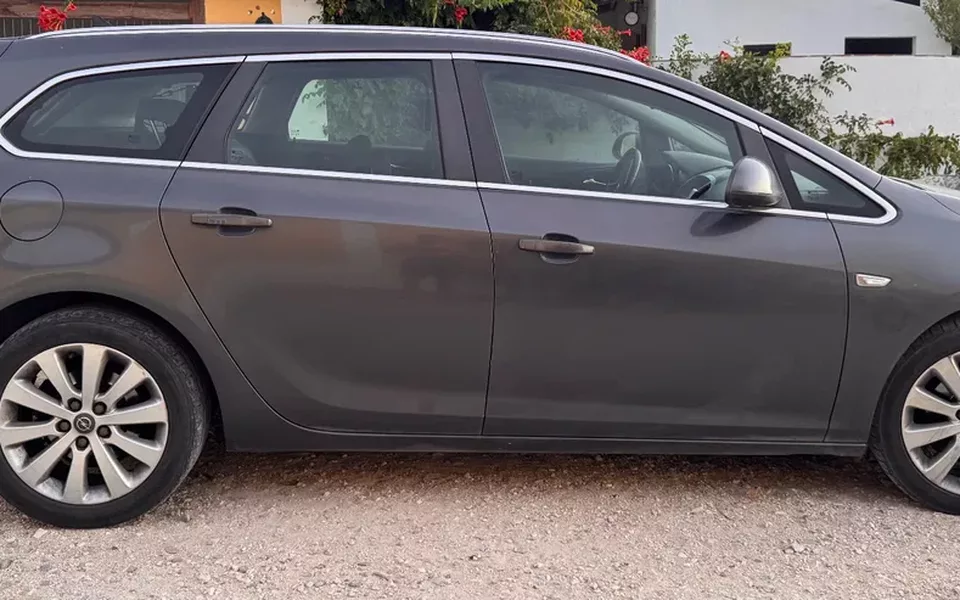 Opel Astra Sports Tourer
