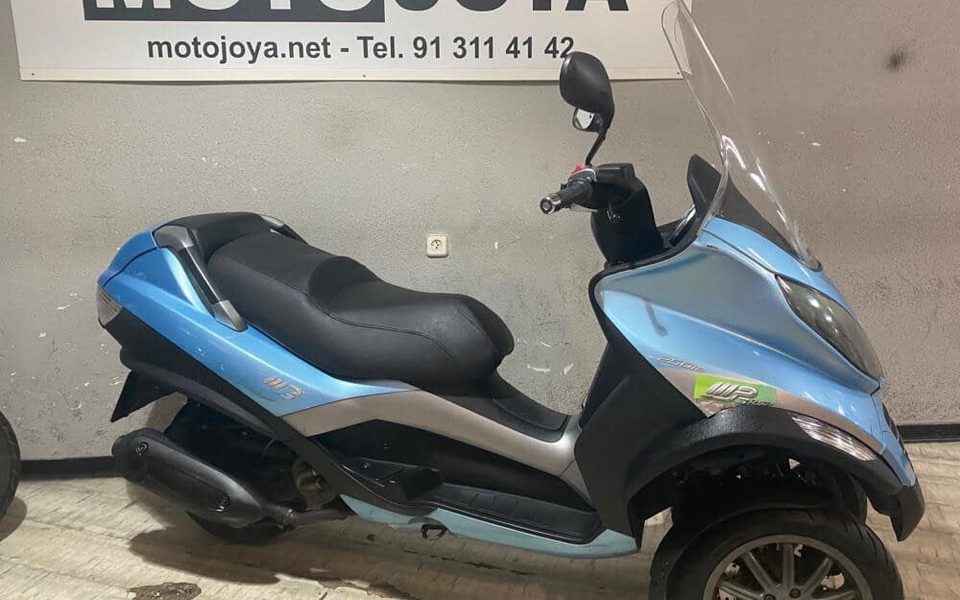 PIAGGIO MP3 250 RL