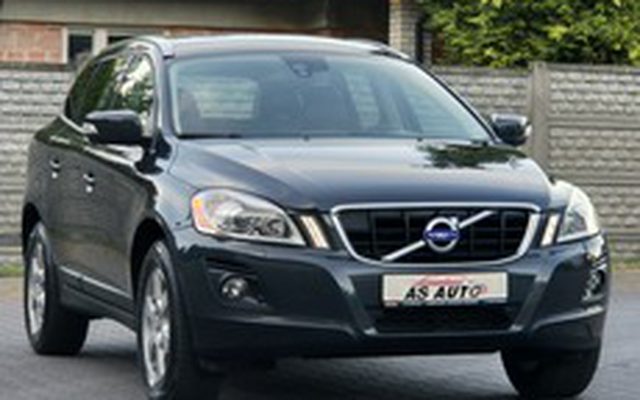 Volvo XC 60 I 2.4dm³ 225KM