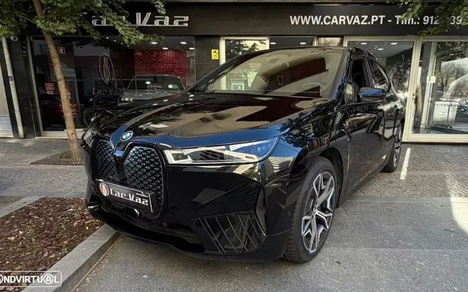 BMW iX xDrive 40 Pack Desportivo