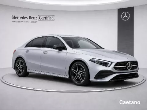 MERCEDES-BENZ Clase A 200 d Sedán