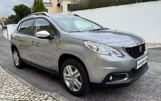 Peugeot 2008 1.2 PureTech Style