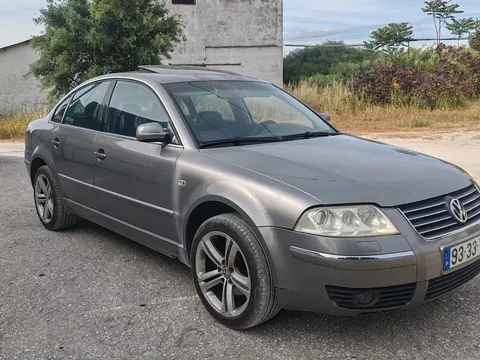 VW Passat 1.9 TDi Highline