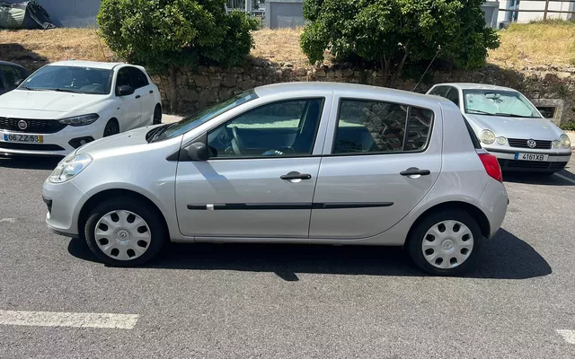 Renault Clio 1.2 16V Confort