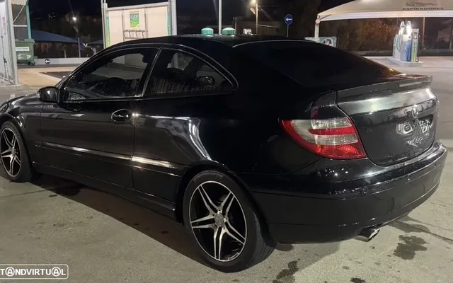 Mercedes-Benz CLC 220