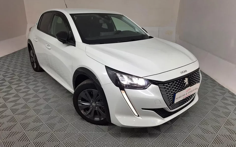 Peugeot e-208 E-Style
