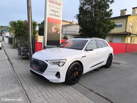Audi e-tron 55 quattro S line