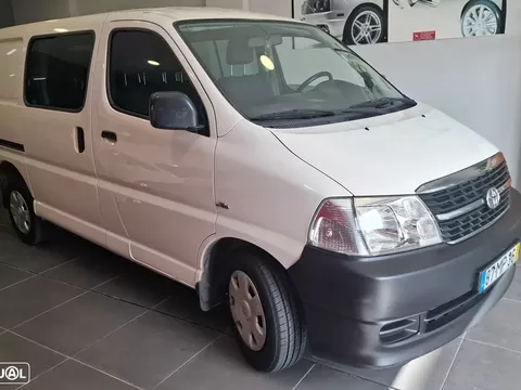 Toyota HiAce 2.5 D-4D Service 2.8T AC