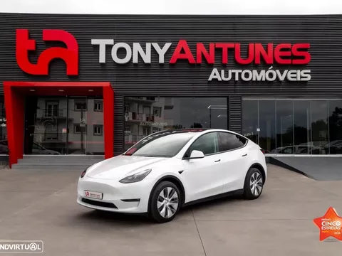 Tesla Model Y Long Range Dual Motor AWD
