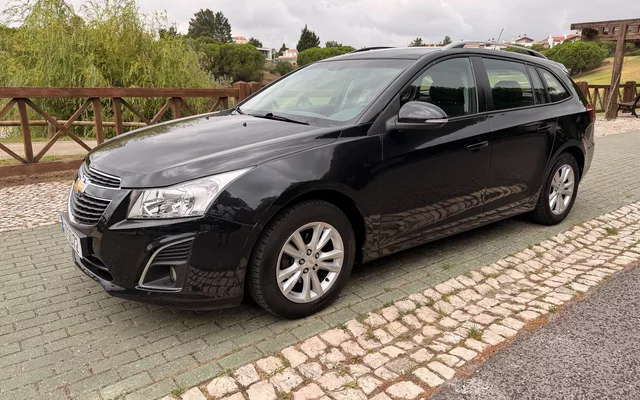 Chevrolet Cruze SW 1.4 LT