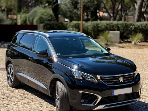 Peugeot 5008 1.5 BlueHDi Allure EAT8