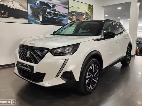 Peugeot 2008 1.2 PureTech Allure