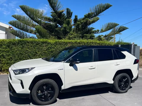 Toyota RAV4 2.5 HDF Square Collection