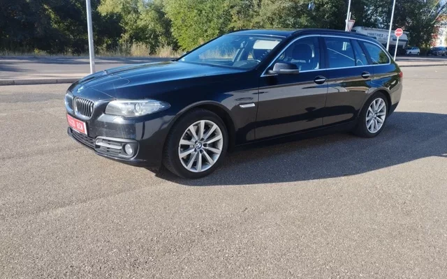 BMW Serie 5 535dA Touring xDrive