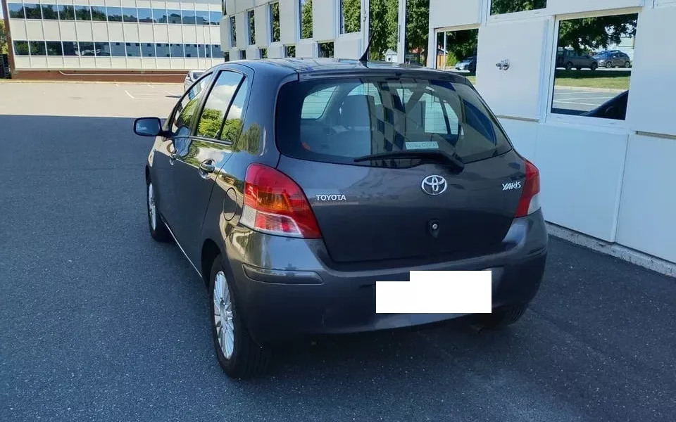 Toyota Yaris 1.33 VVT-i High Pack MM