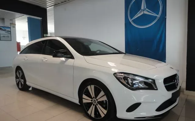 Mercedes-Benz CLA 180 d Shooting Brake Urban