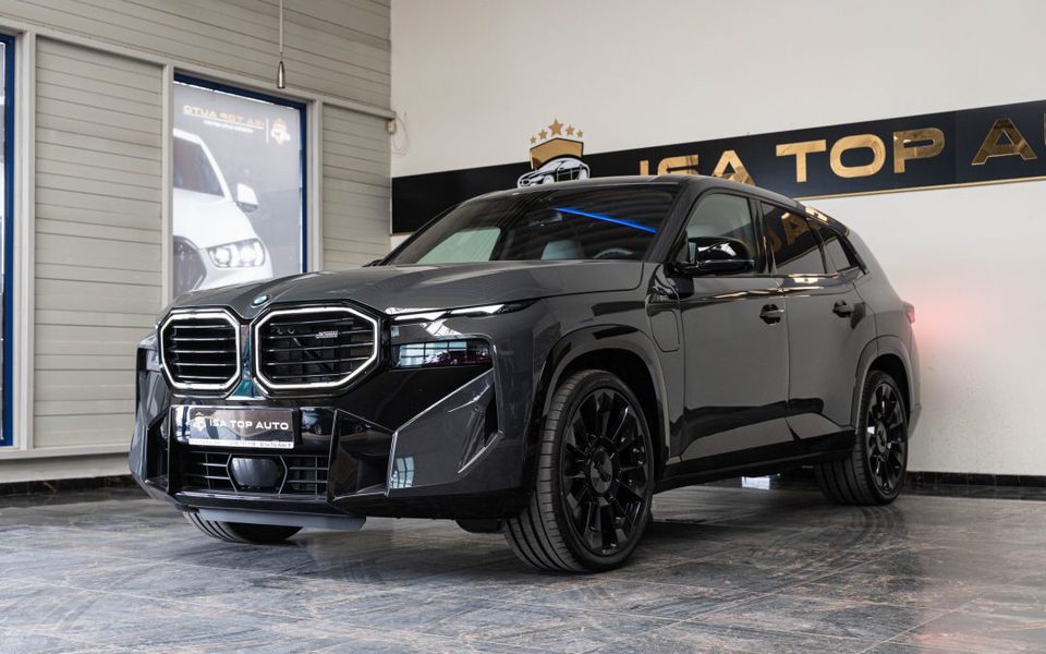 BMW XM 2025
