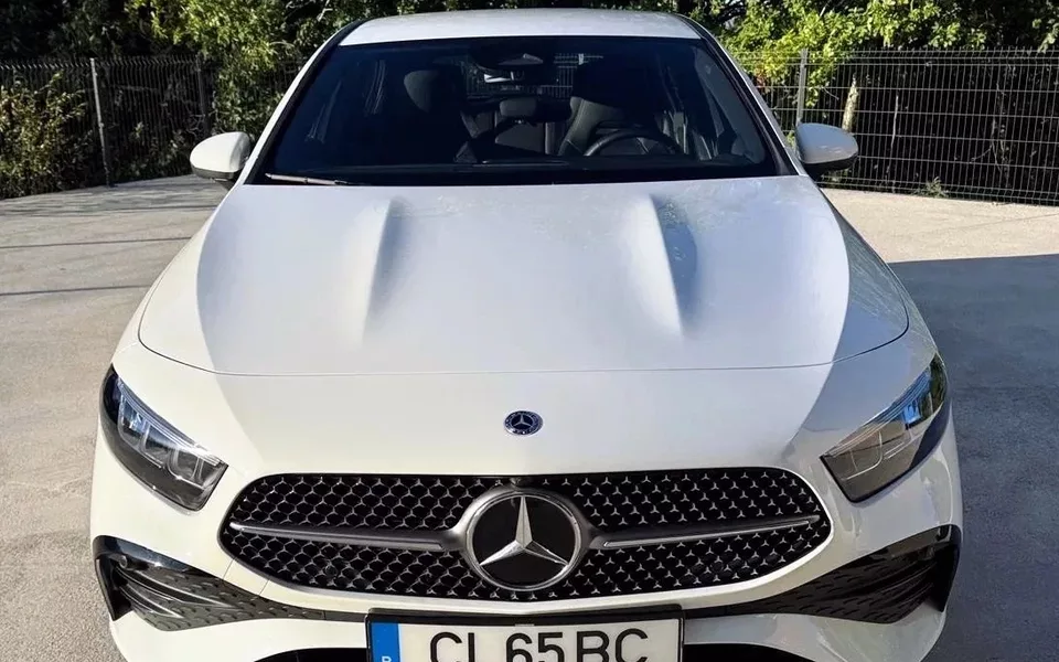 Mercedes-Benz A 250 e 8G-DCT AMG Line