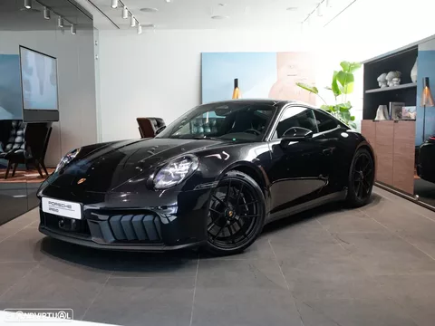 Porsche 911 (992) Carrera GTS