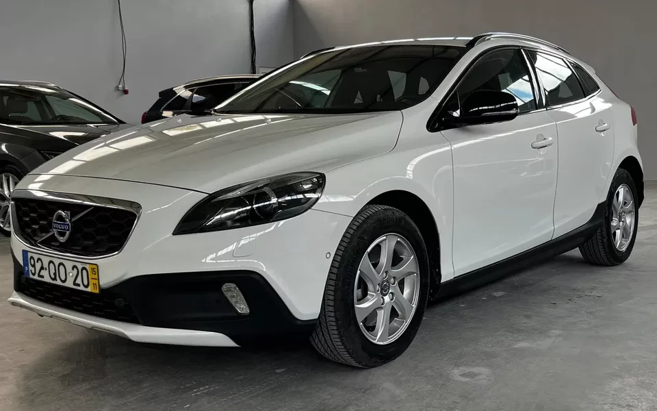 Volvo V40 Cross Country 2.0 D2 Momentum