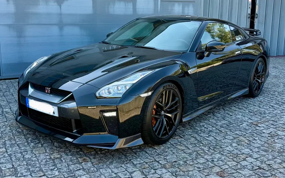 Nissan GT-R 3.8 V6 Black Edition