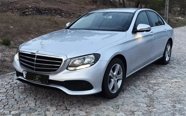 Mercedes-Benz E 220 d 9G-TRONIC Exclusive