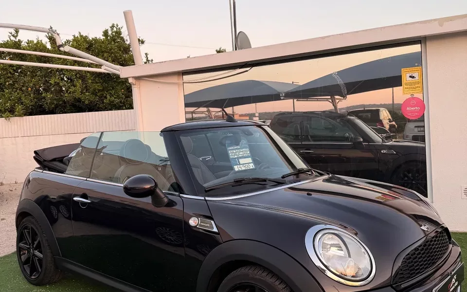 MINI Cabrio Cooper D