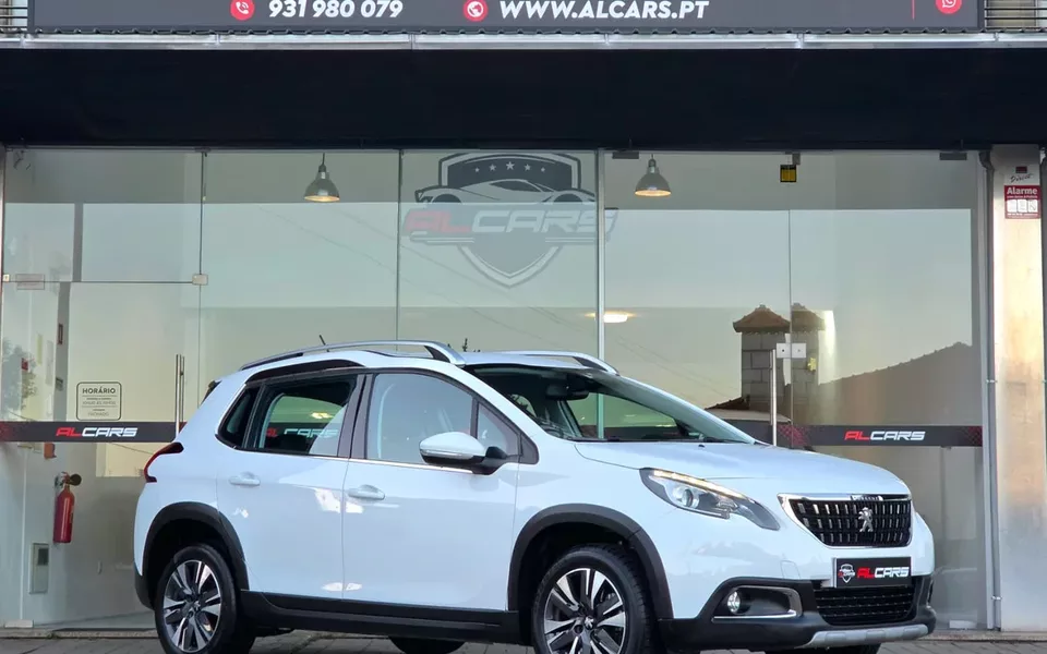 Peugeot 2008 1.2 PureTech Allure