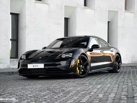 Porsche Taycan 4S