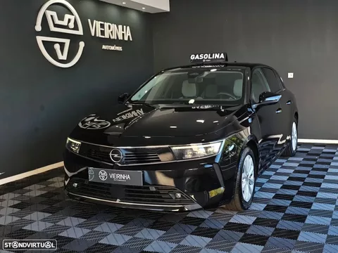 Opel Astra 1.2 T Design & Tech S/S