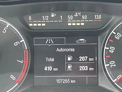 Opel Corsa 1.4 Dynamic FlexFuel