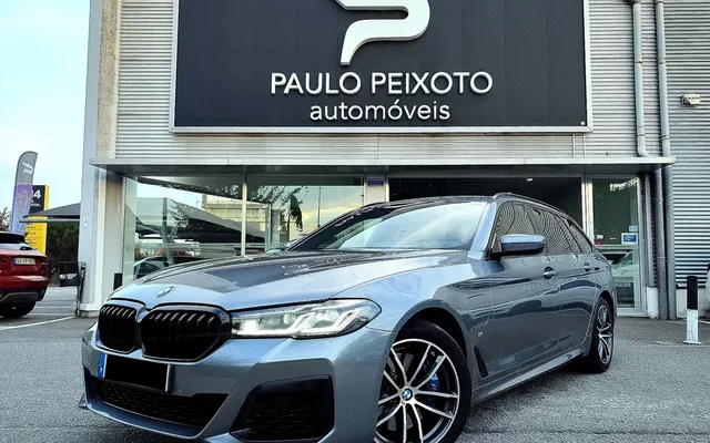 BMW 530 e Pack Desportivo M