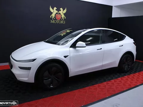 Tesla Model Y Standard