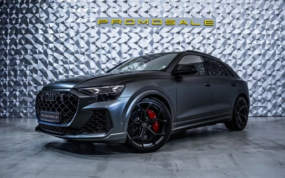 AUDI Q8 RSQ8 quattro performance tiptronic 471kW