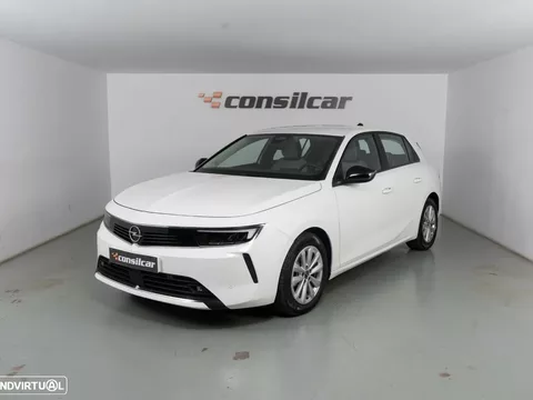 Opel Astra 1.2 T Edition