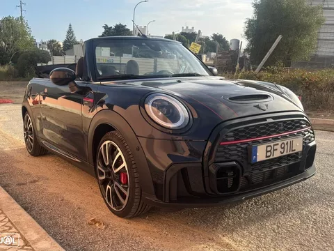 MINI Cabrio JCW