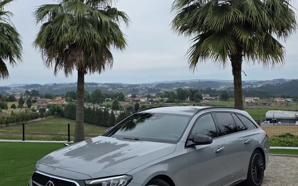 Mercedes-Benz E 300 de 9G-TRONIC AMG Line