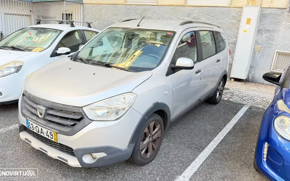 Dacia Lodgy 1.5 dCi Stepway 7L