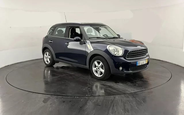 MINI Countryman One D