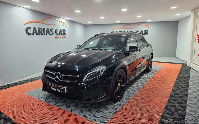 Mercedes-Benz GLA 200