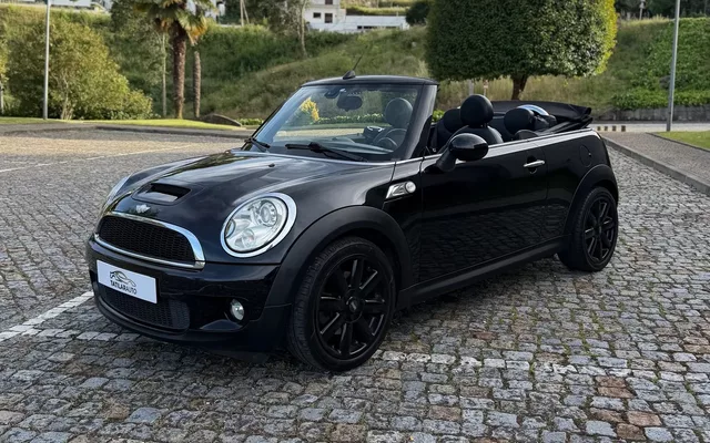 MINI Cabrio Cooper S