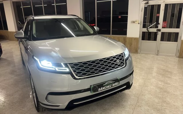 LAND-ROVER Range Rover Velar Range Rover Velar 2.0D R-Dynamic HSE 4WD Aut. 240 - 24999€ en Puente de génave