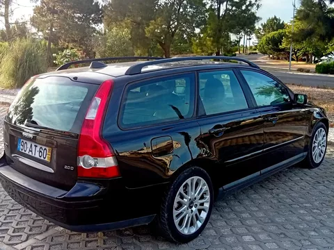 Volvo V50 2.0 D Nível 1 17