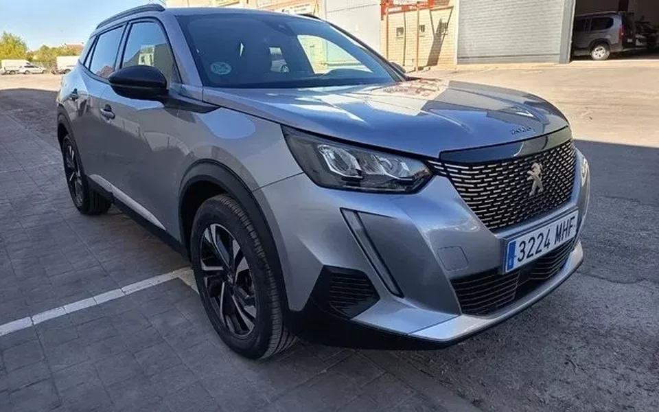 PEUGEOT 2008 2008 1.5BlueHDi S&S Allure EAT8 130