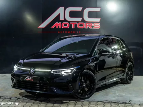 VW Golf 2.0 TSI R DSG