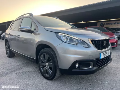Peugeot 2008 1.2 PureTech Style